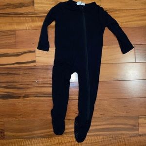 Kyte baby Midnight footie